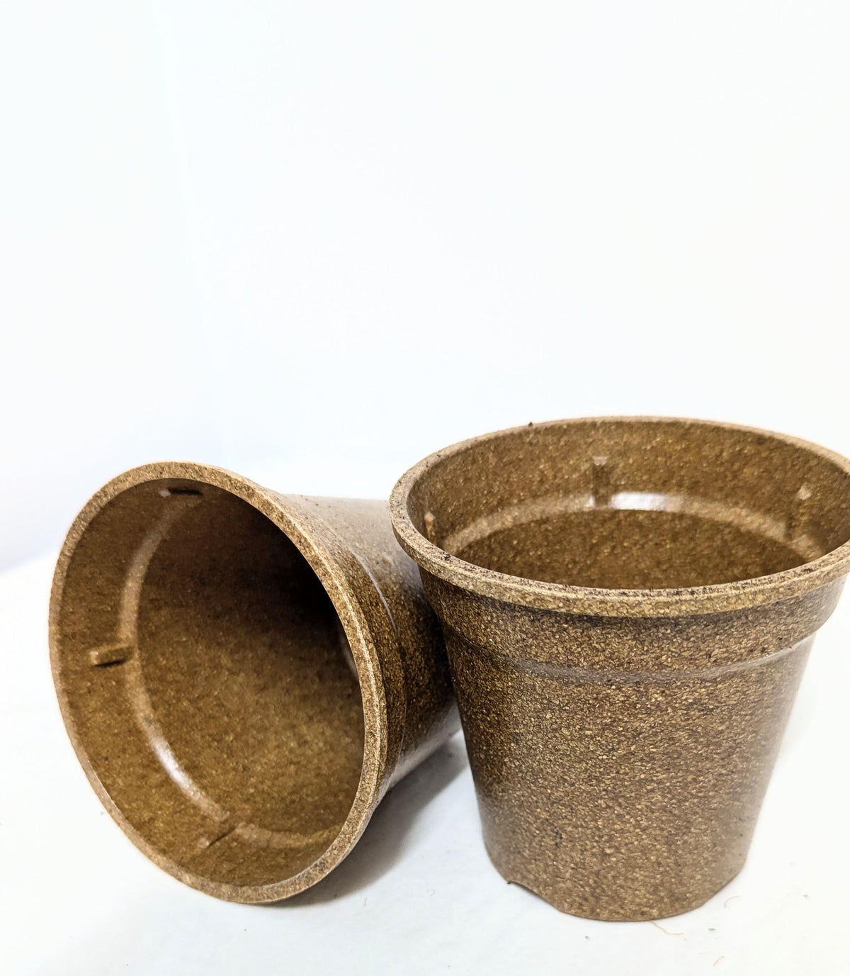 Rice hull eco-pots  for the planet health conscious.